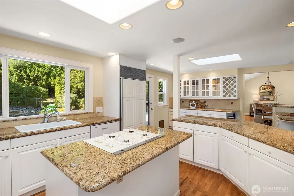 10710 NE 190th Street Bothell WA 98011