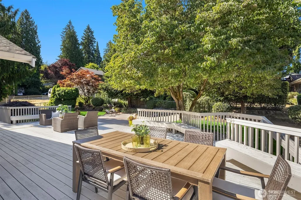 10710 NE 190th Street Bothell WA 98011