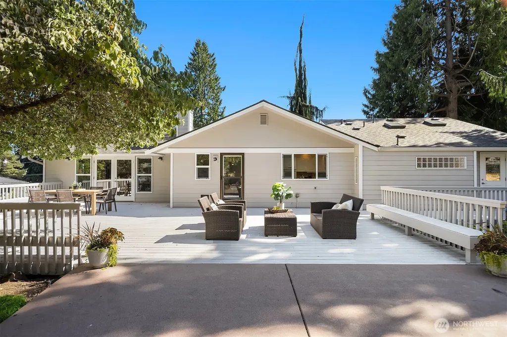 10710 NE 190th Street Bothell WA 98011