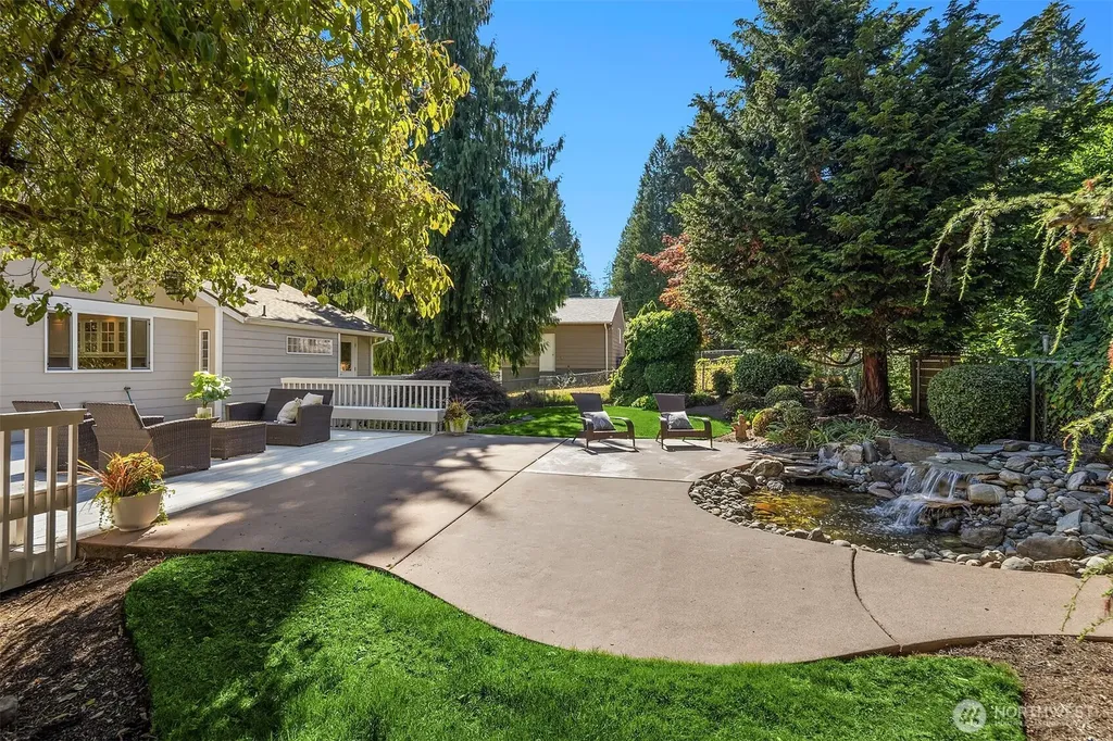 10710 NE 190th Street Bothell WA 98011