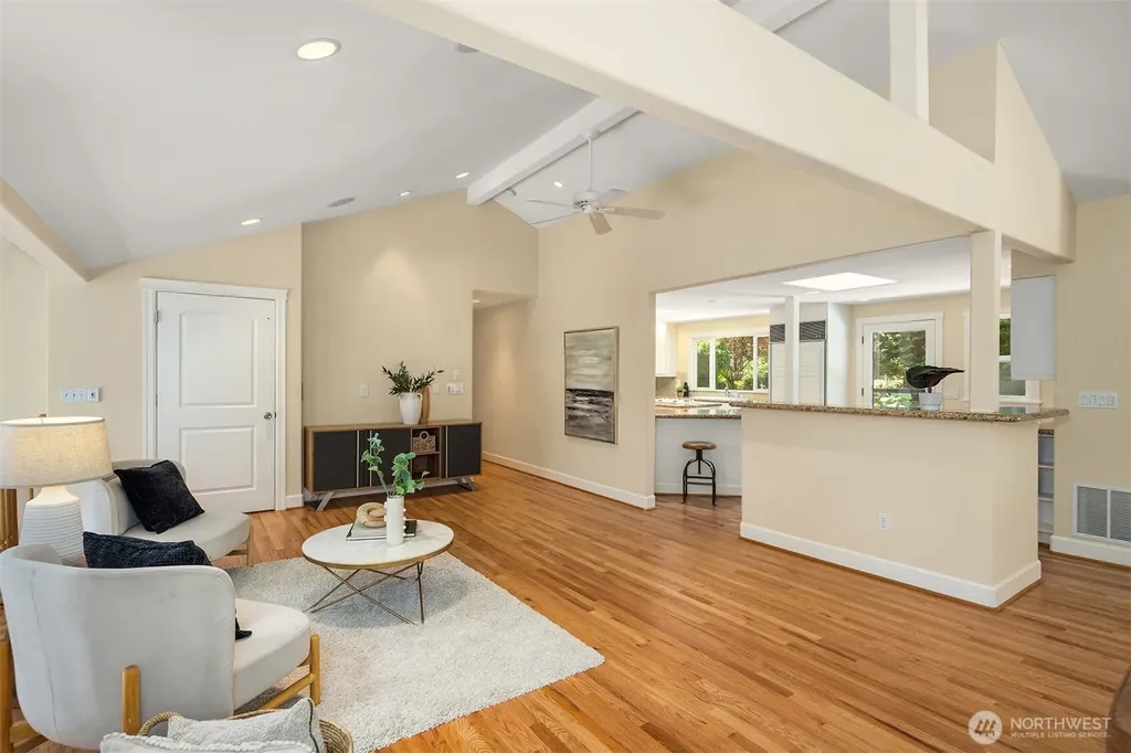 10710 NE 190th Street Bothell WA 98011