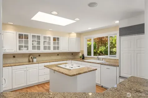 10710 NE 190th Street Bothell WA 98011