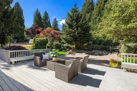 10710 NE 190th Street Bothell WA 98011