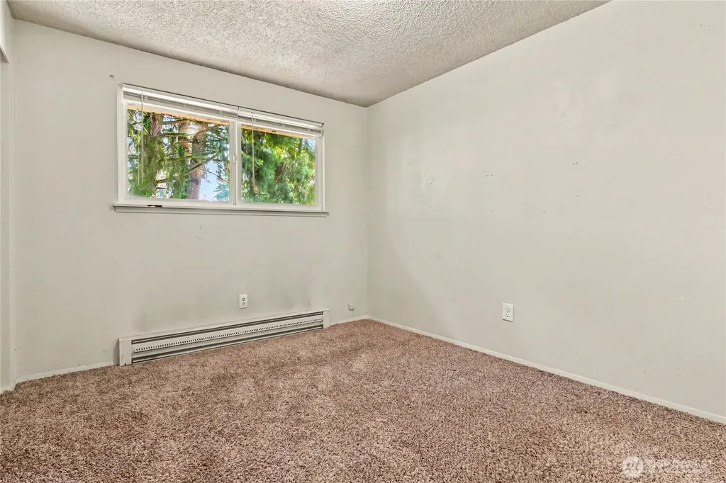 7913 4th Street SE Lacey WA 98503