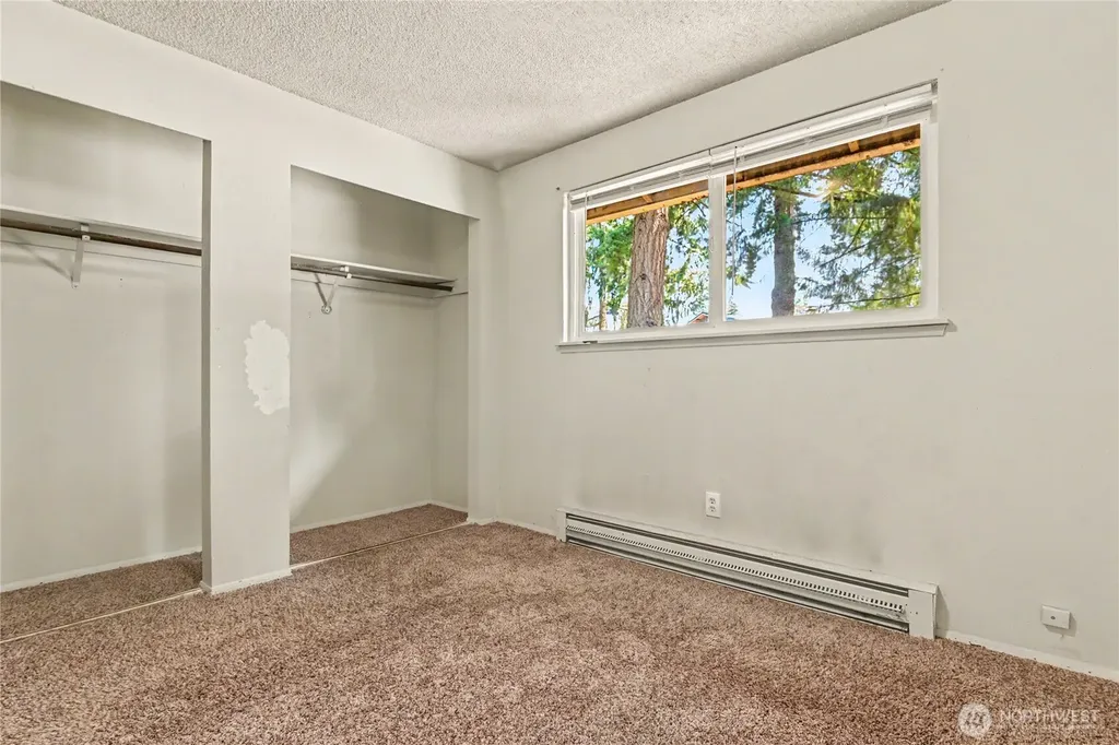 7913 4th Street SE Lacey WA 98503