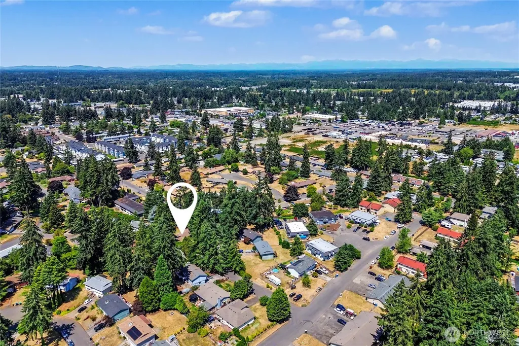 7913 4th Street SE Lacey WA 98503