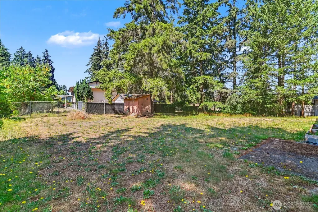 7913 4th Street SE Lacey WA 98503