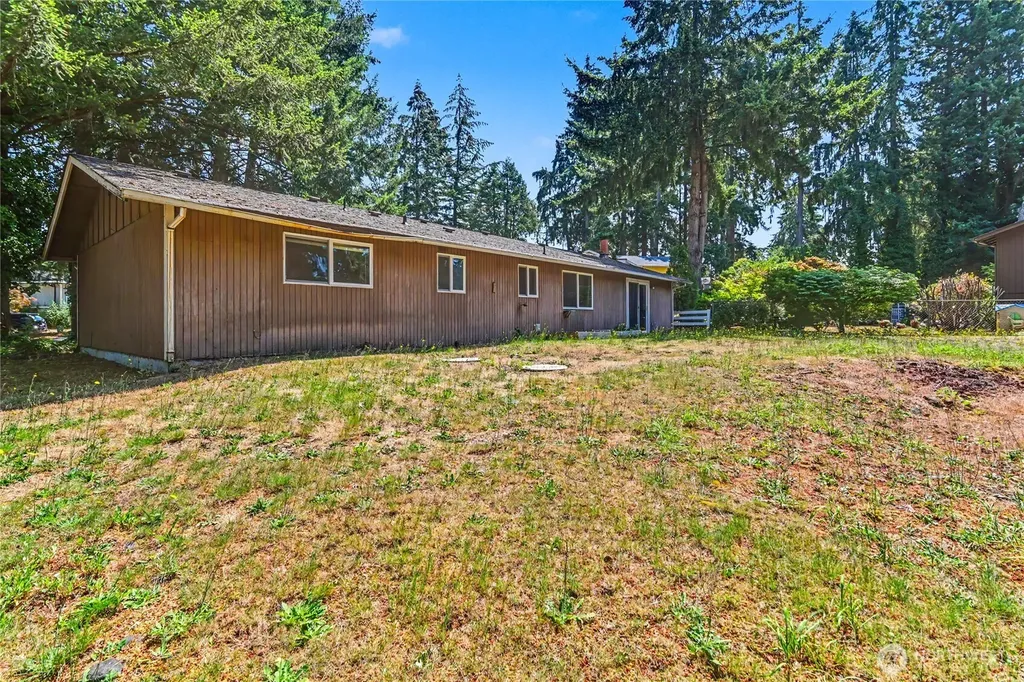 7913 4th Street SE Lacey WA 98503