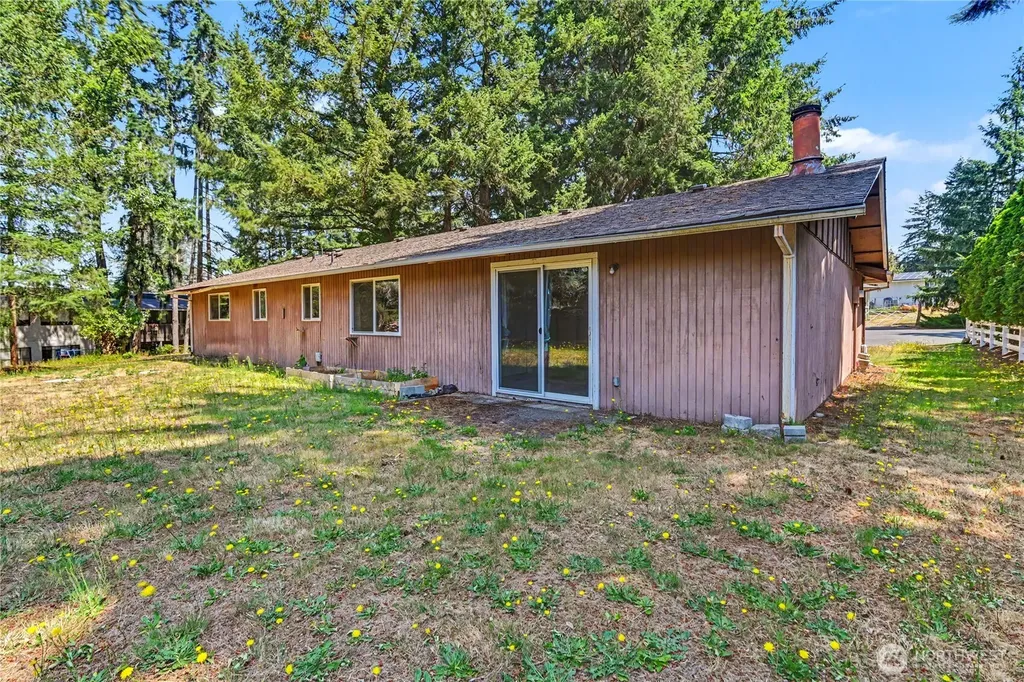 7913 4th Street SE Lacey WA 98503