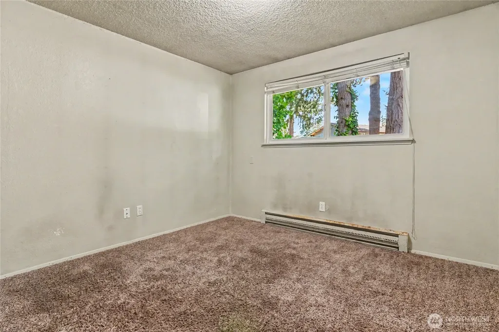7913 4th Street SE Lacey WA 98503