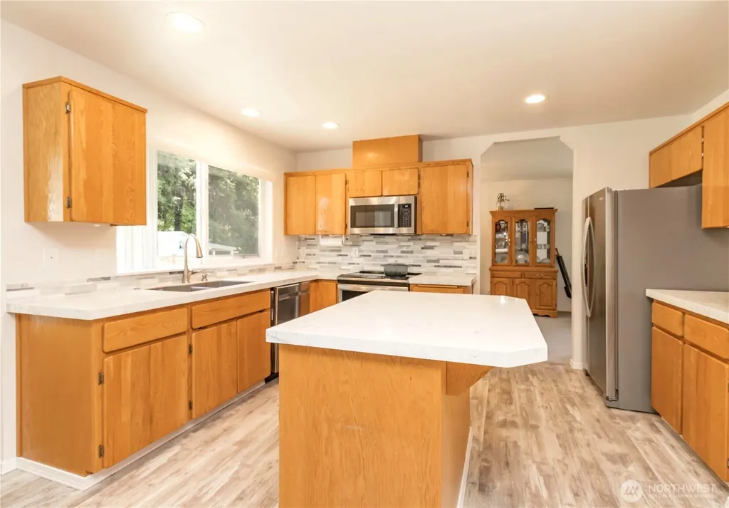 19405 88th Avenue E Spanaway WA 98387