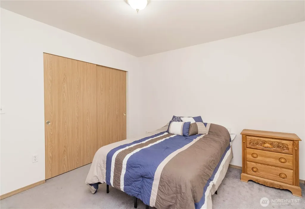 19405 88th Avenue E Spanaway WA 98387