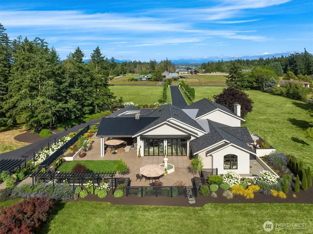 943 N Good Road Camano Island WA 98282