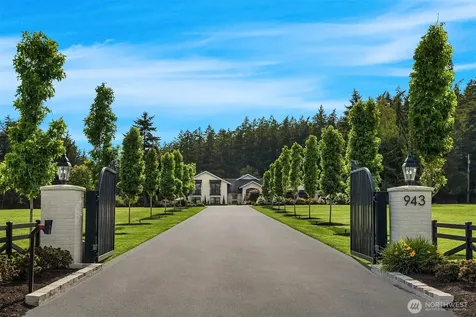 943 N Good Road Camano Island WA 98282