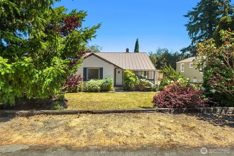 5303 College Avenue Everett WA 98203