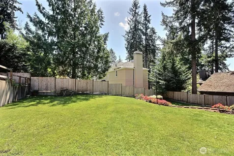 10609 SE 32nd Street Bellevue WA 98004