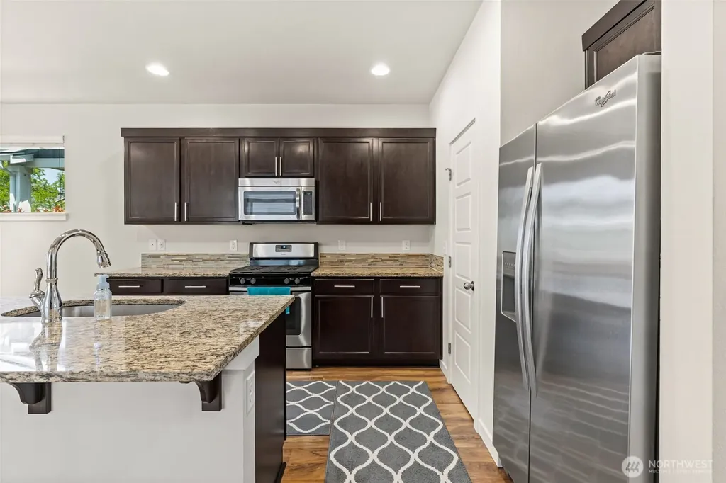 12103 SE 292nd Way Auburn WA 98092