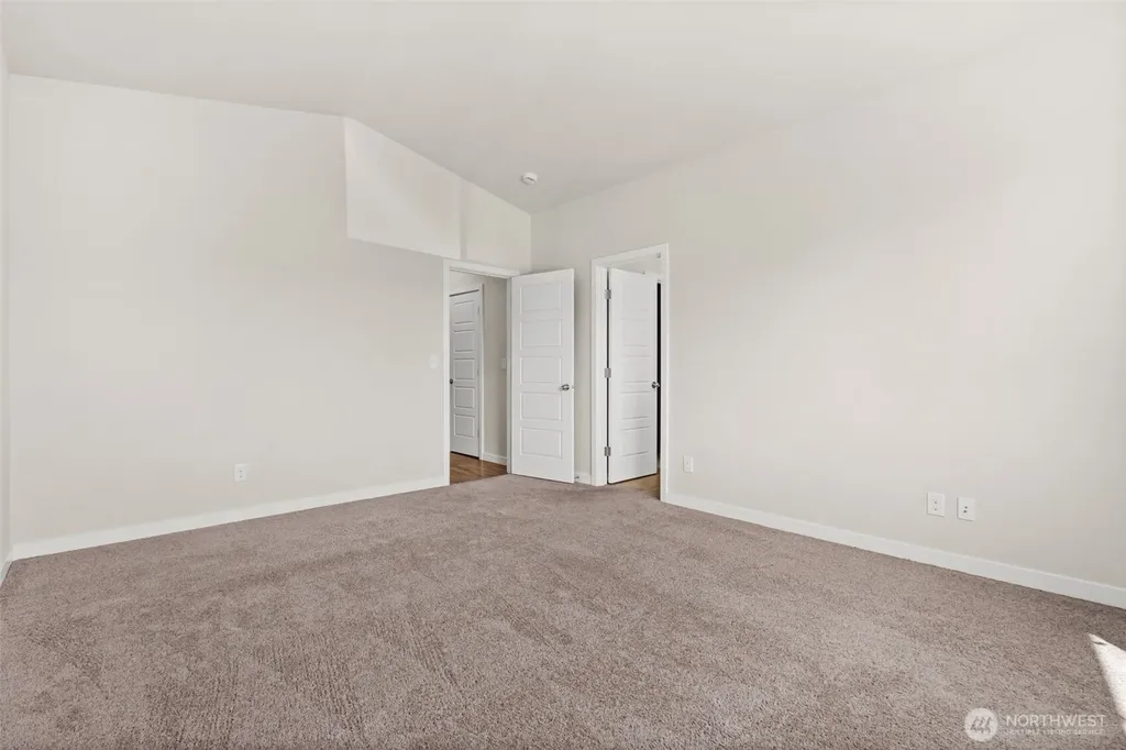 12103 SE 292nd Way Auburn WA 98092