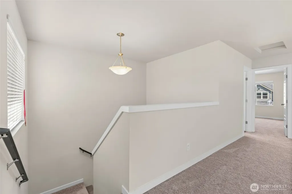 12103 SE 292nd Way Auburn WA 98092