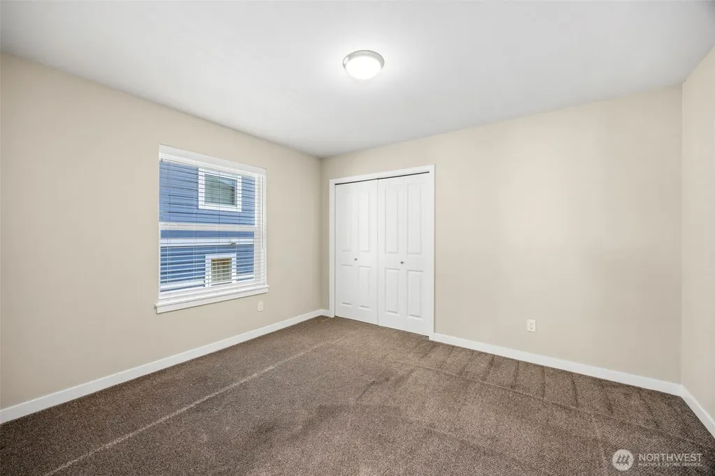 26459 NE Fireball Way Kingston WA 98346