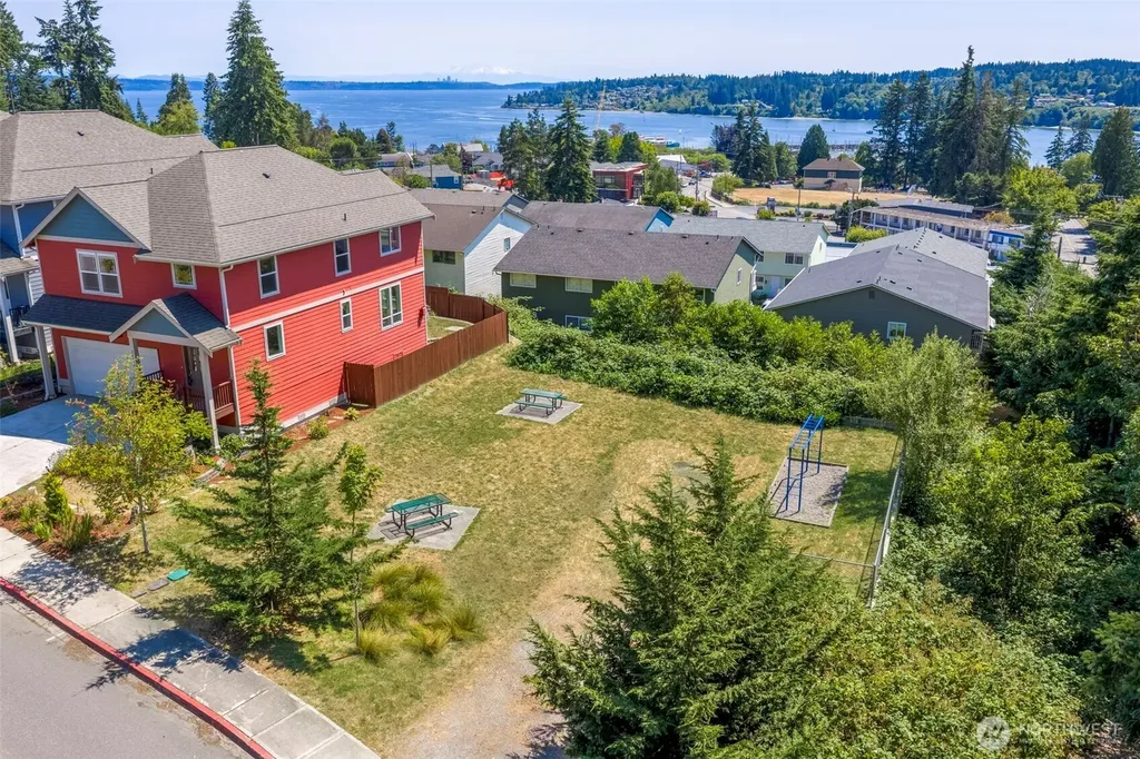 26459 NE Fireball Way Kingston WA 98346