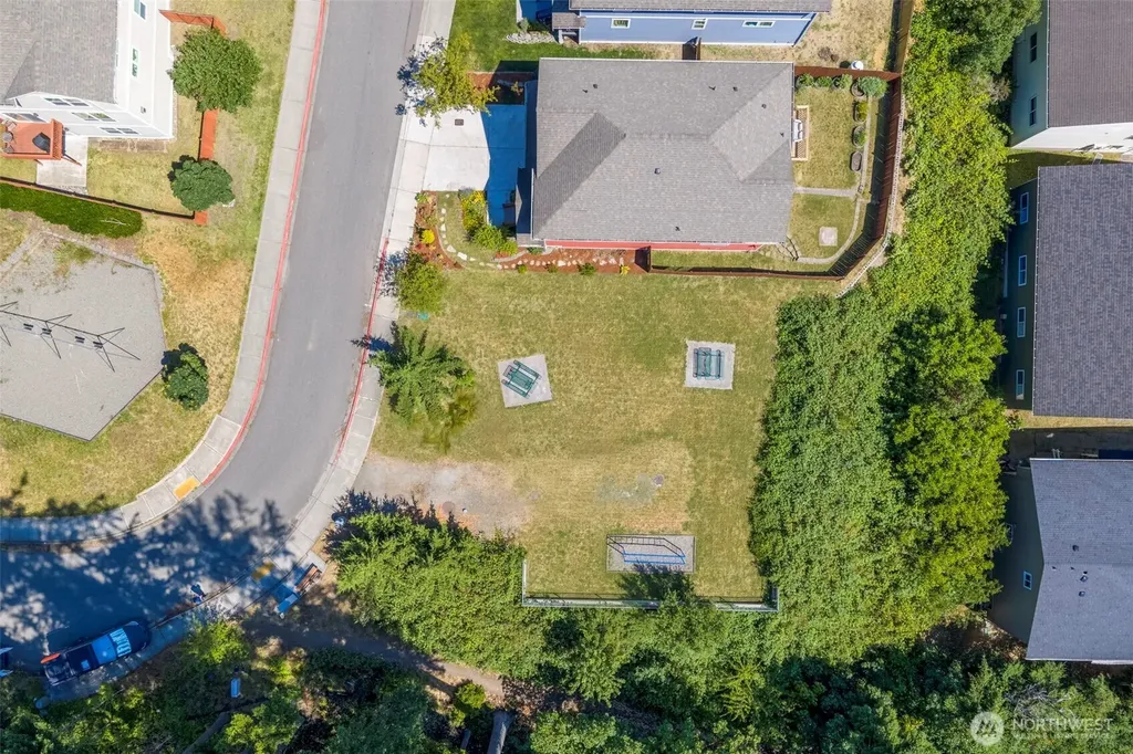 26459 NE Fireball Way Kingston WA 98346