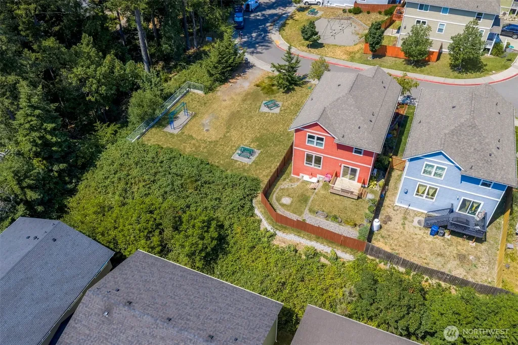 26459 NE Fireball Way Kingston WA 98346