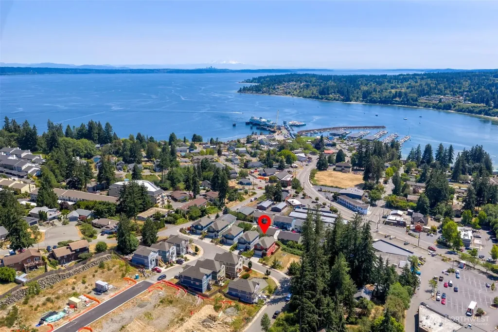 26459 NE Fireball Way Kingston WA 98346