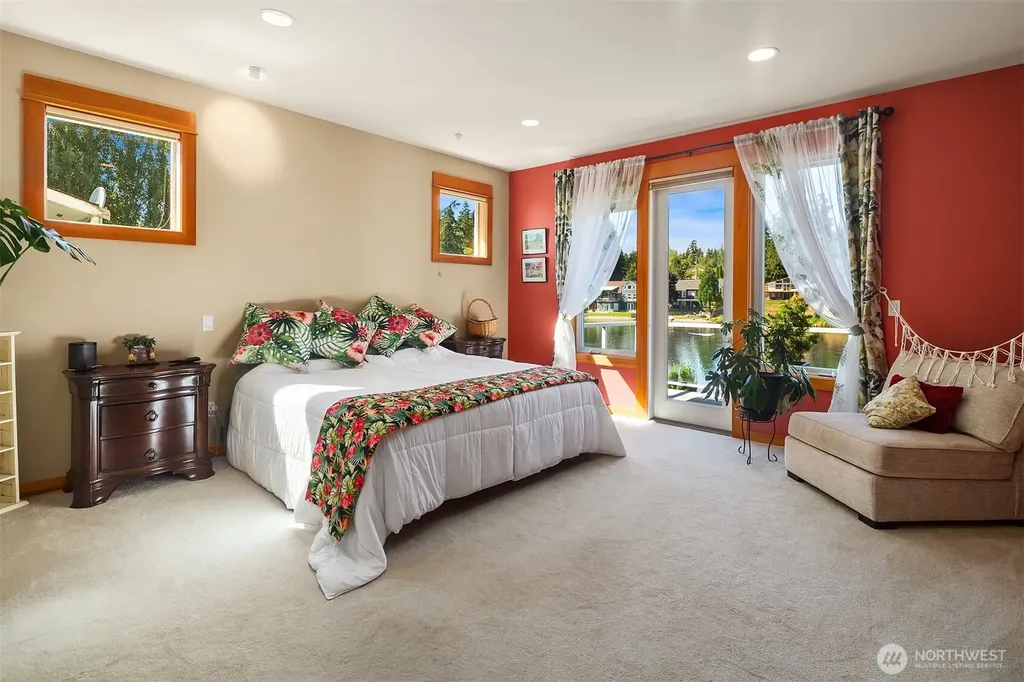 299 Lochwood Drive Camano Island WA 98282