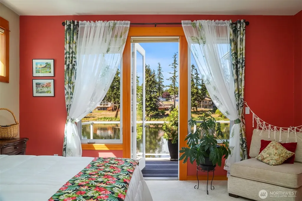 299 Lochwood Drive Camano Island WA 98282