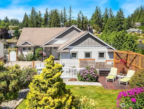 299 Lochwood Drive Camano Island WA 98282