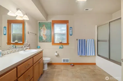 299 Lochwood Drive Camano Island WA 98282
