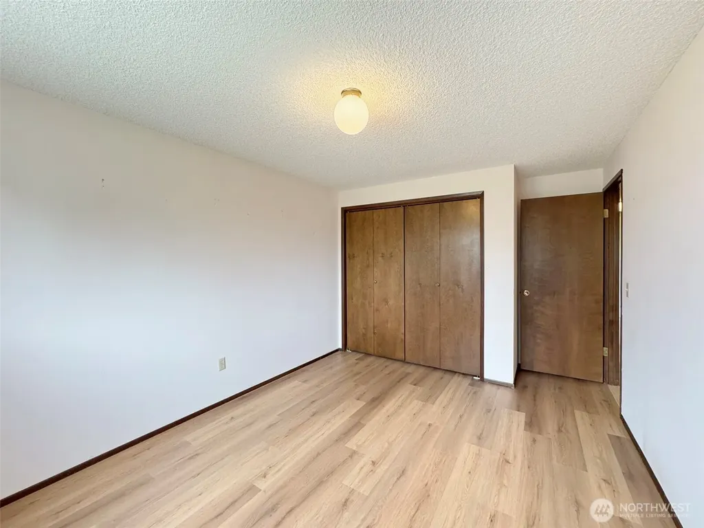 41 Mclaughlin Road Sequim WA 98382