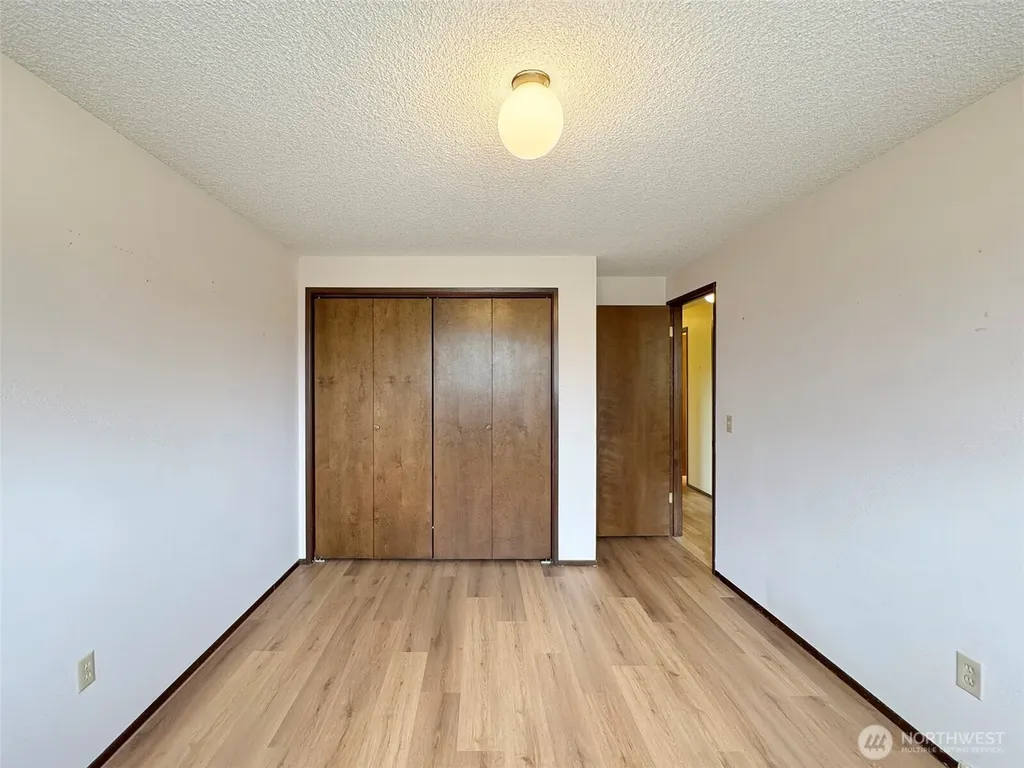 41 Mclaughlin Road Sequim WA 98382