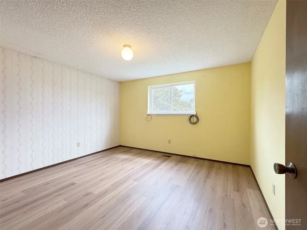 41 Mclaughlin Road Sequim WA 98382