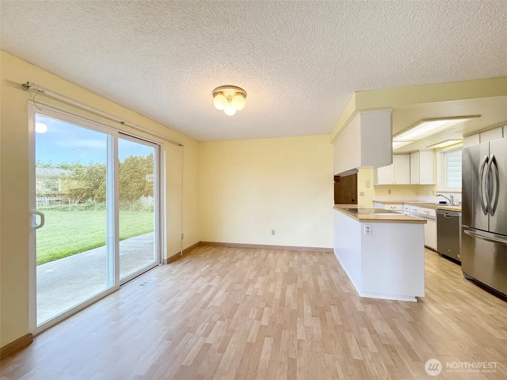 41 Mclaughlin Road Sequim WA 98382