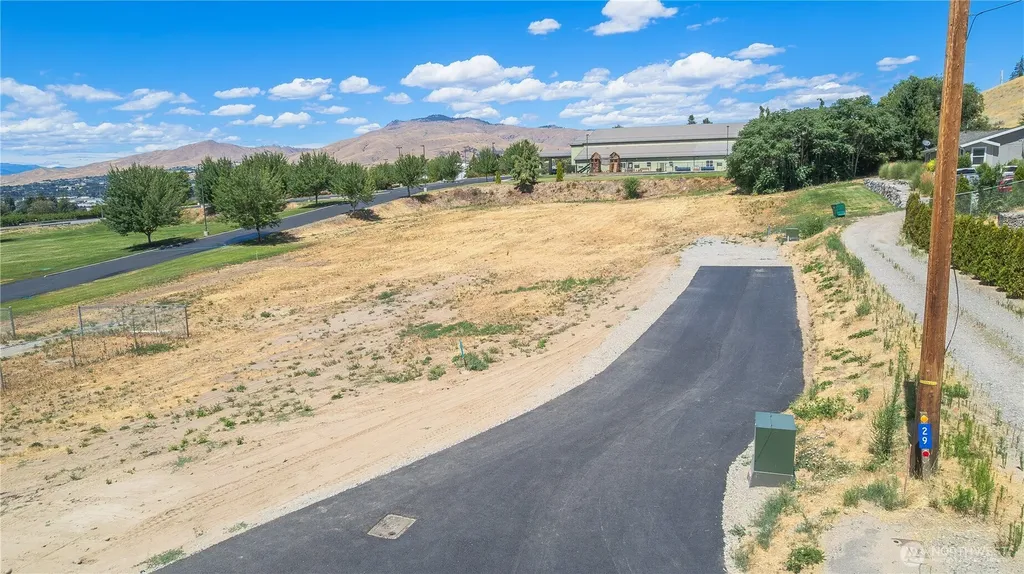 23 Mcelmurry Lane NE East Wenatchee WA 98802