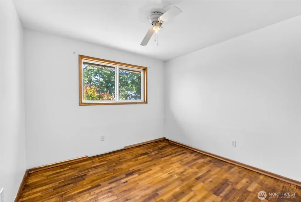 719 S Catalpa Moses Lake WA 98837