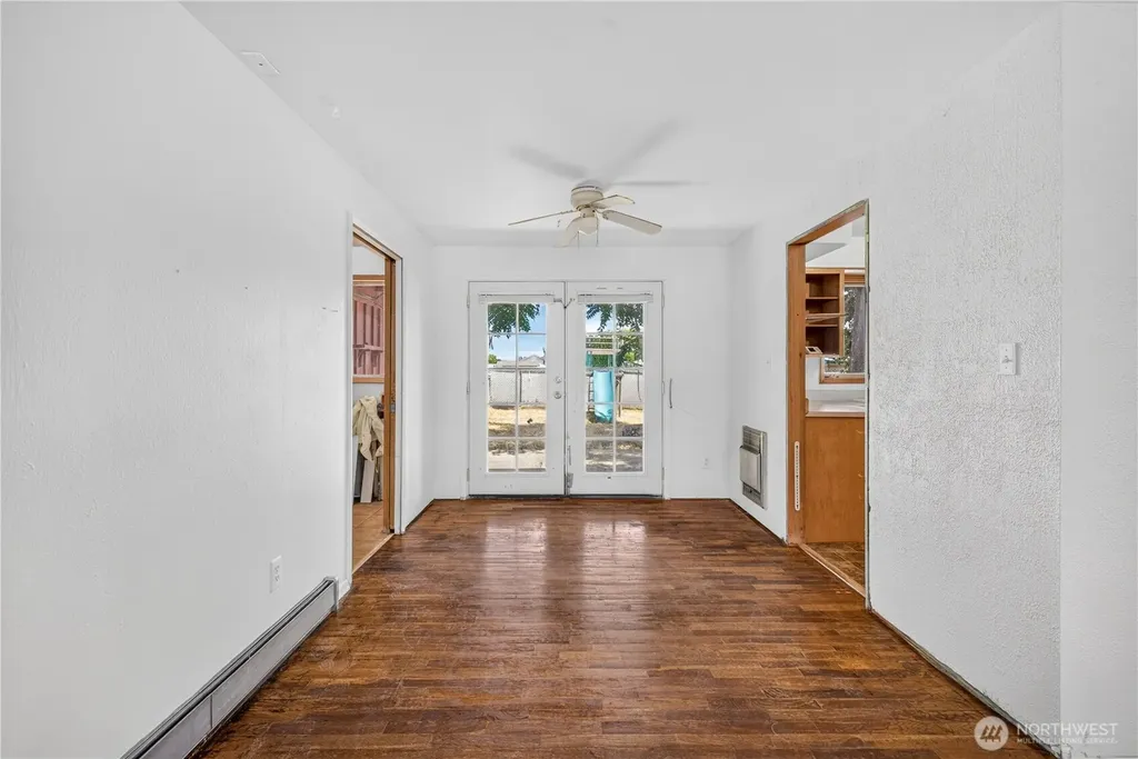 719 S Catalpa Moses Lake WA 98837