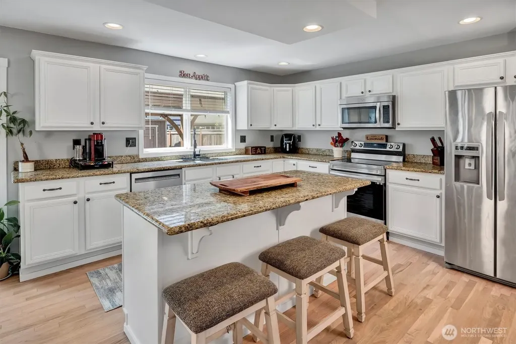 25801 176th Place SE Covington WA 98042