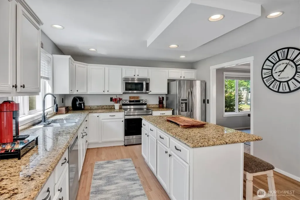 25801 176th Place SE Covington WA 98042