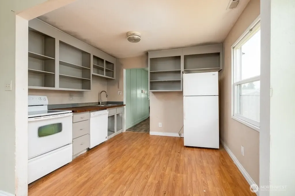 307 Cypress Longview WA 98632