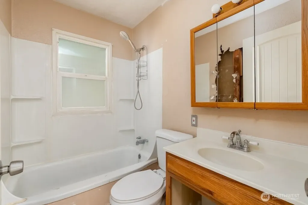 307 Cypress Longview WA 98632