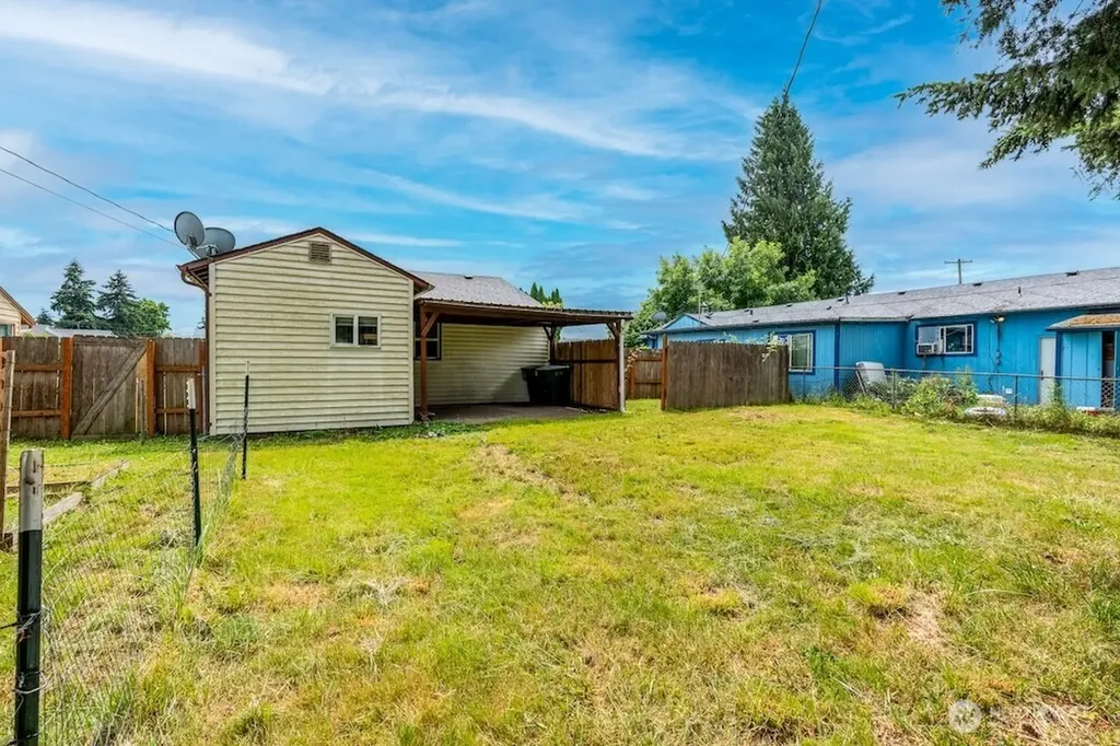 307 Cypress Longview WA 98632