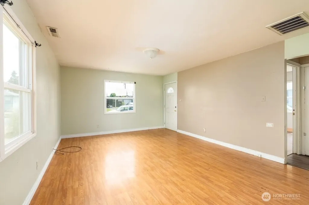 307 Cypress Longview WA 98632