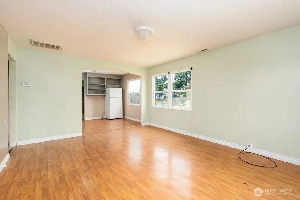 307 Cypress Longview WA 98632