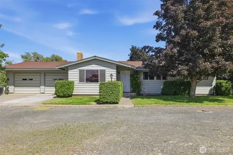 401 11th Street Davenport WA 99122