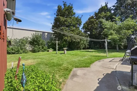 401 11th Street Davenport WA 99122