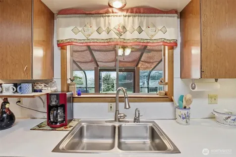 401 11th Street Davenport WA 99122