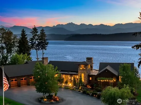 165 NE Kinman Road Poulsbo WA 98370